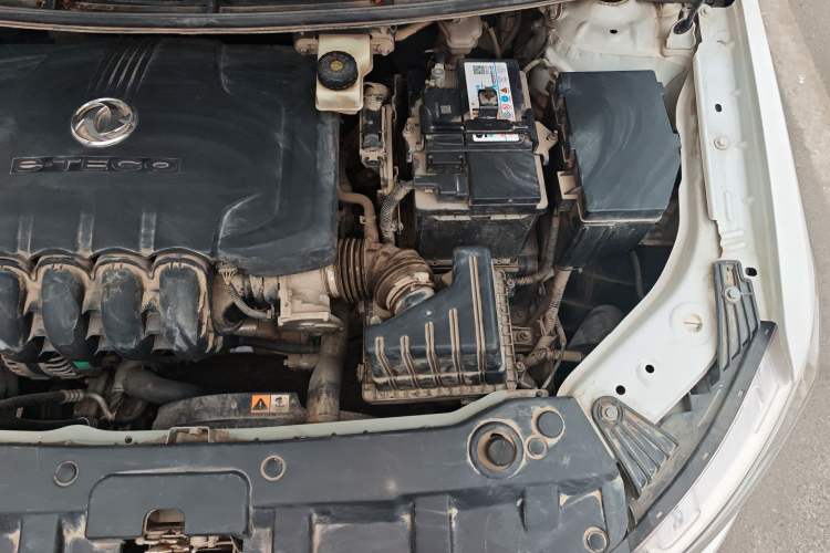 Used Dongfeng Aeolus A30 2014 1.5L Manual Sishang Model Engine Bay Left