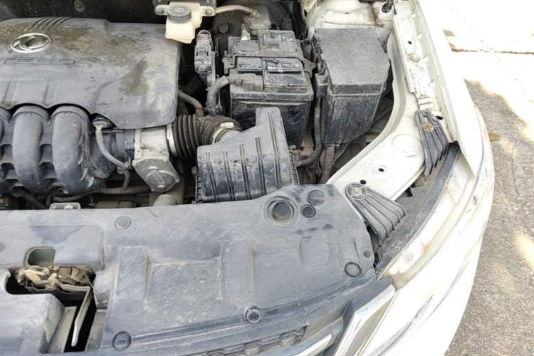 Used Dongfeng Aeolus A30 2014 1.5L Manual Sishang Model Engine Bay Left