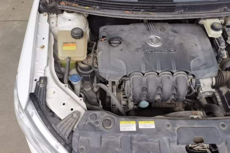 Used Dongfeng Aeolus A30 2014 1.5L Automatic ZhiShang Model Engine Bay Right