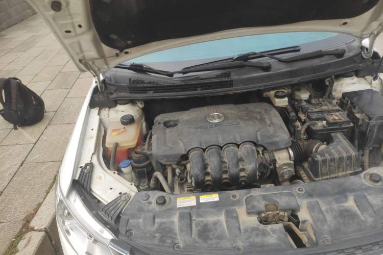 Used Dongfeng Aeolus A30 2014 1.5L Automatic ZhiShang Model Engine Bay Right