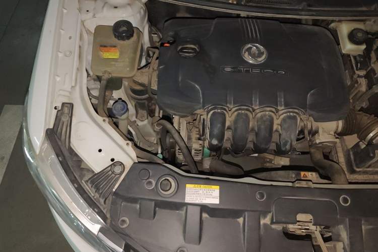 Used Dongfeng Aeolus A30 2014 1.5L Manual Sishang Model Engine Bay Right