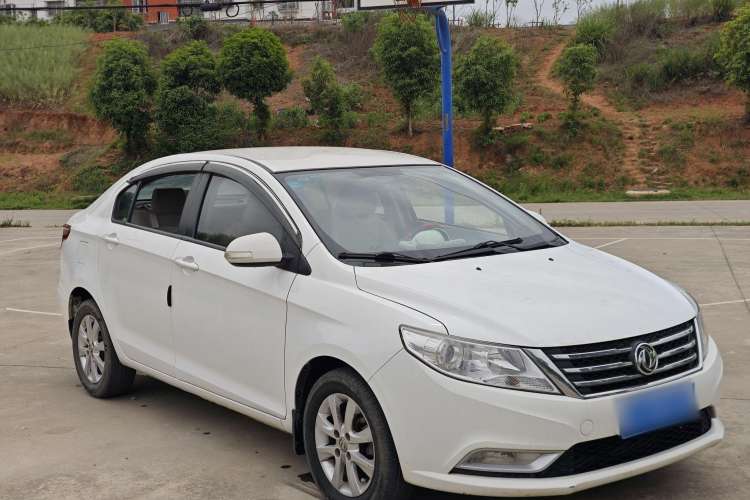 Used Dongfeng Aeolus A30 2014 1.5L Manual Smart-Drive Luxury Edition Exterior 2