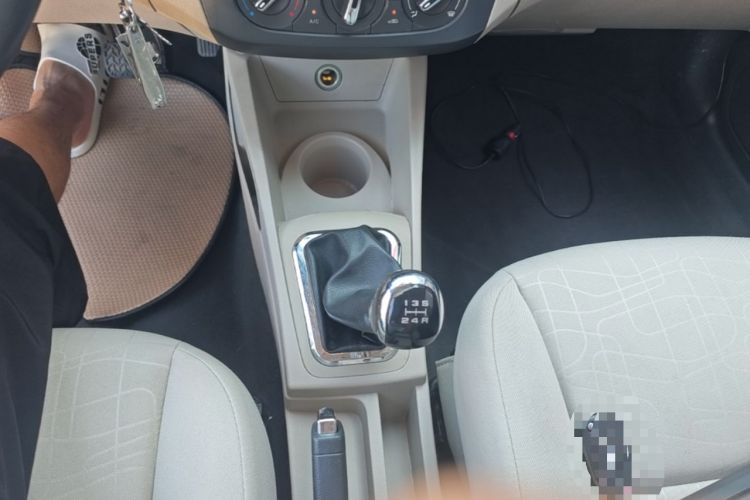 Used Dongfeng Aeolus A30 2014 1.5L Manual Smart Drive Smart Edition Gear Lever