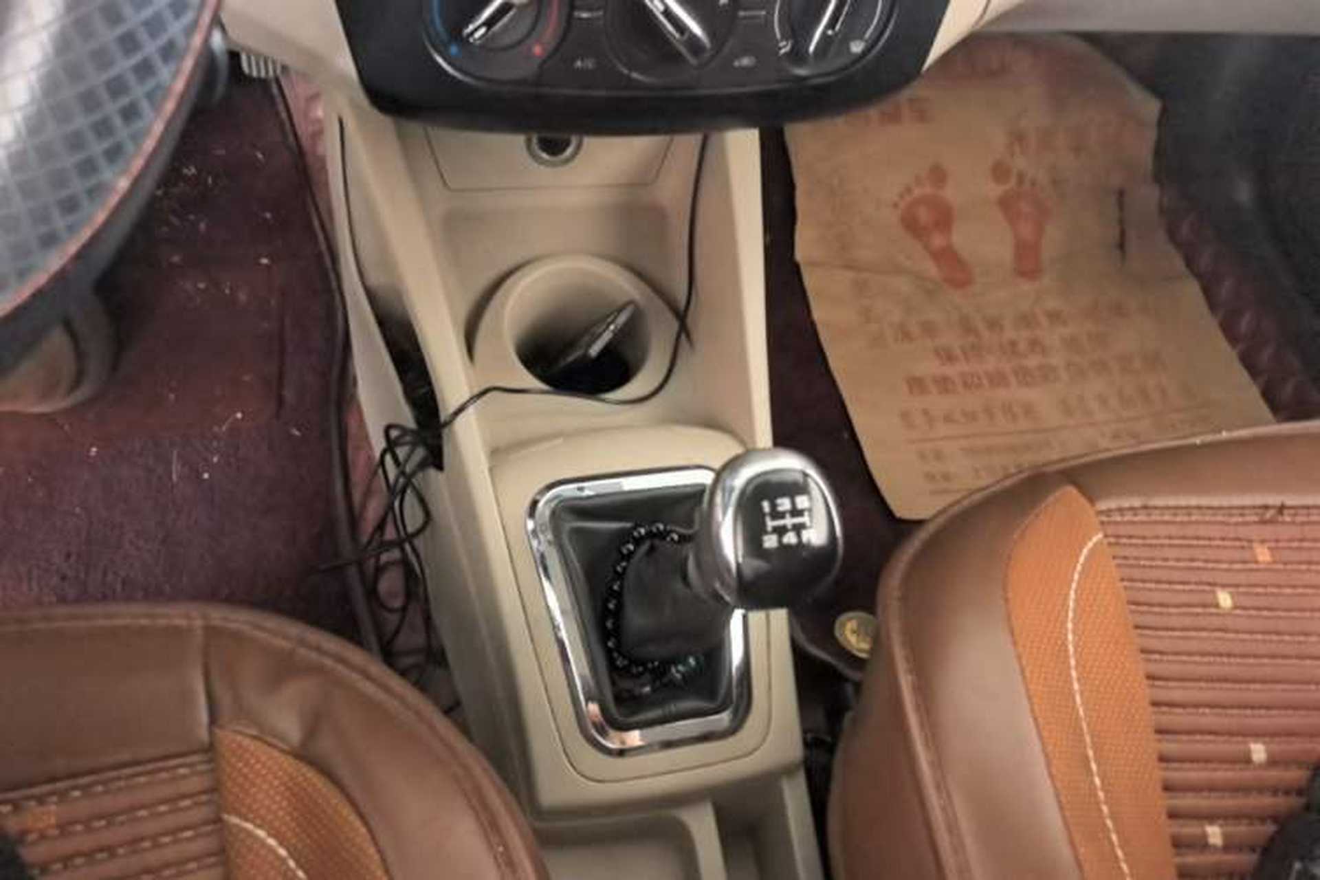 Used Dongfeng Aeolus A30 2014 1.5L Manual Sishang Model Gear Lever