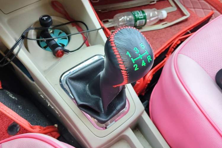 Used Dongfeng Aeolus A30 2014 1.5L Manual Sishang Model Gear Lever