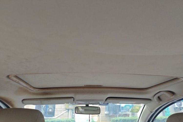 Used Dongfeng Aeolus A30 2014 1.5L Automatic ZhiShang Model Headliner