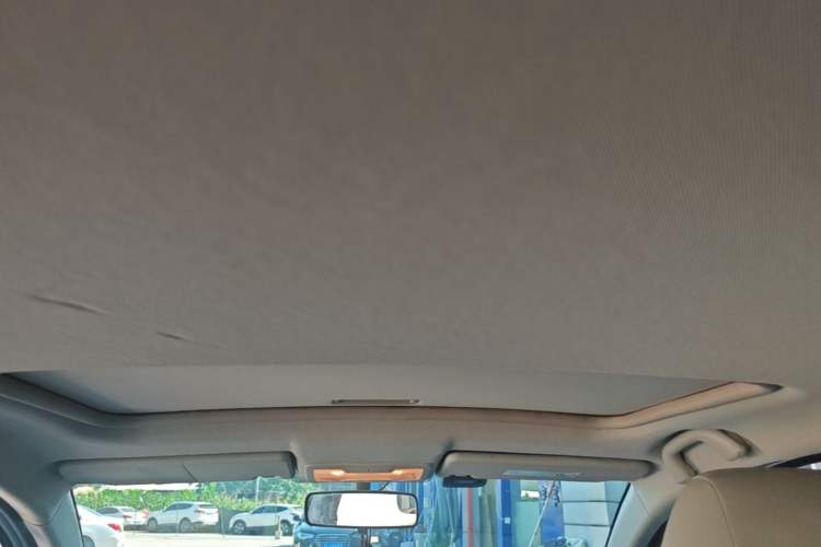 Used Dongfeng Aeolus A30 2014 1.5L Manual Smart Drive Smart Edition Headliner