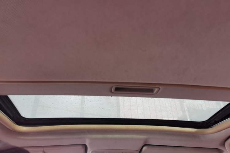 Used Dongfeng Aeolus A30 2014 1.5L Manual Smart Drive Smart Edition Headliner