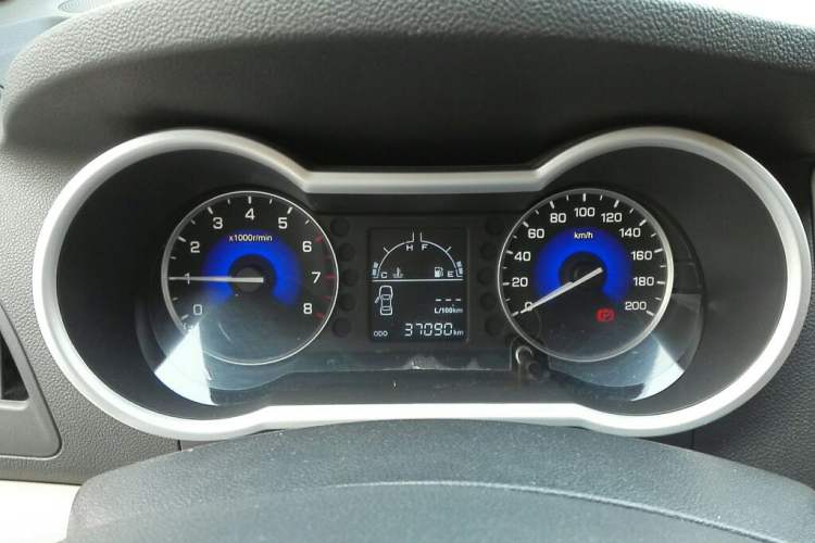 Used Dongfeng Aeolus A30 2014 1.5L Manual Smart-Drive Luxury Edition Instrument Cluster