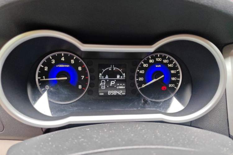 Used Dongfeng Aeolus A30 2014 1.5L Automatic ZhiShang Model Instrument Cluster