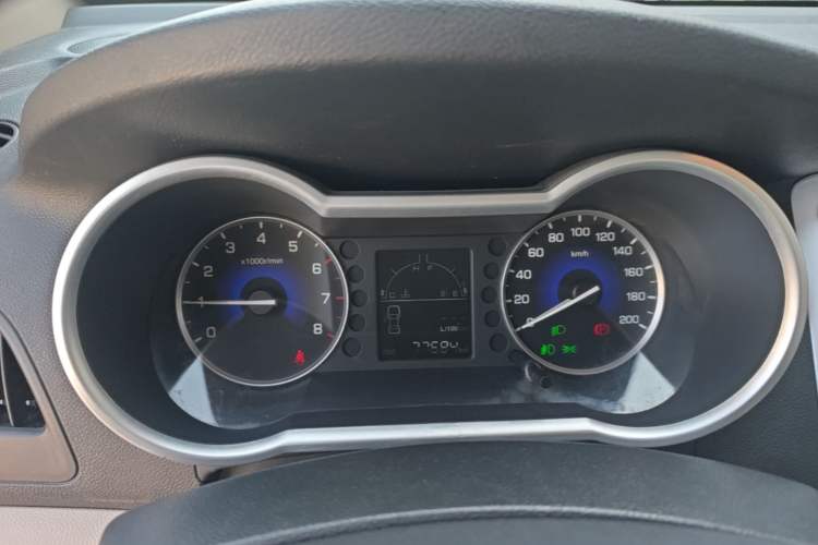 Used Dongfeng Aeolus A30 2014 1.5L Manual Smart Drive Smart Edition Instrument Cluster