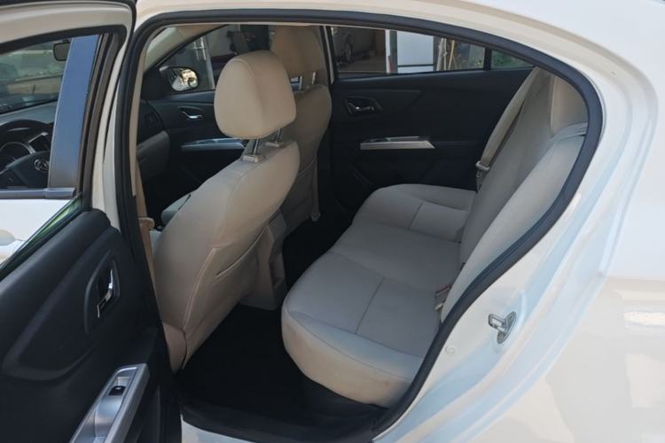 Used Dongfeng Aeolus A30 2014 1.5L Manual Smart Drive Smart Edition Left Rear Seat