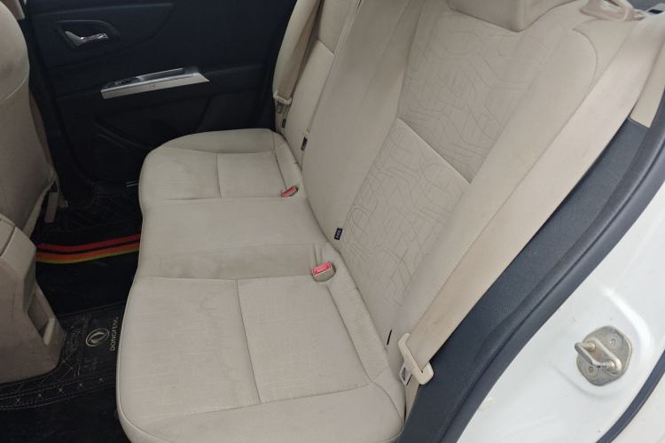 Used Dongfeng Aeolus A30 2014 1.5L Manual Smart-Drive Luxury Edition Left Rear Seat