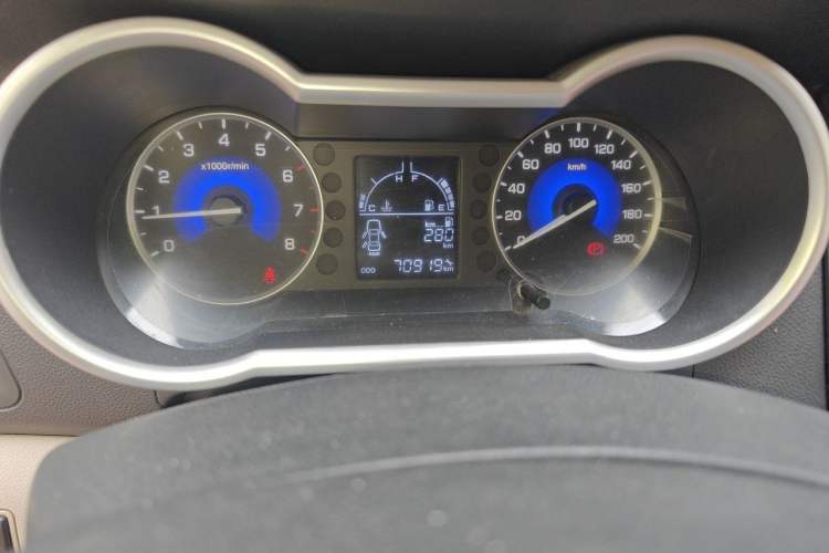 Used Dongfeng Aeolus A30 2014 1.5L Manual Smart-Drive Luxury Edition Odometer Close Up