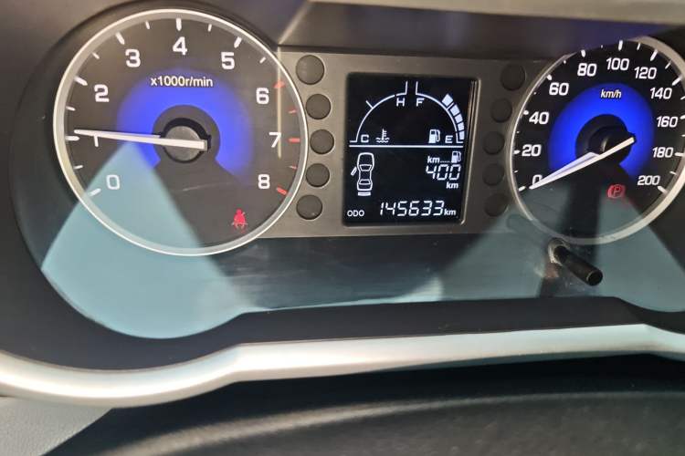 Used Dongfeng Aeolus A30 2014 1.5L Manual Sishang Model Odometer Close Up