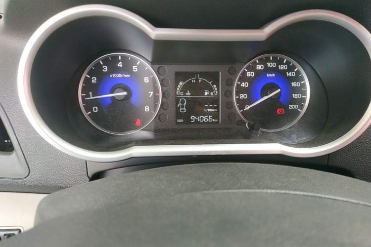 Used Dongfeng Aeolus A30 2014 1.5L Manual Sishang Model Odometer Close Up