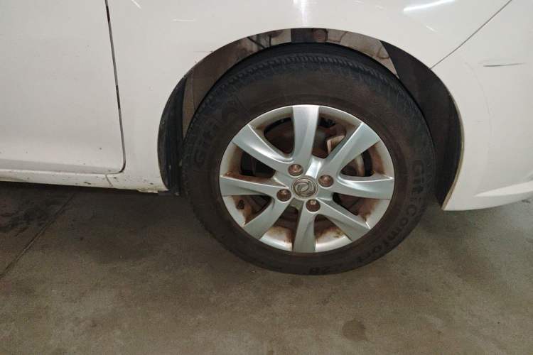 Used Dongfeng Aeolus A30 2014 1.5L Manual Sishang Model Right Front Wheel Hub