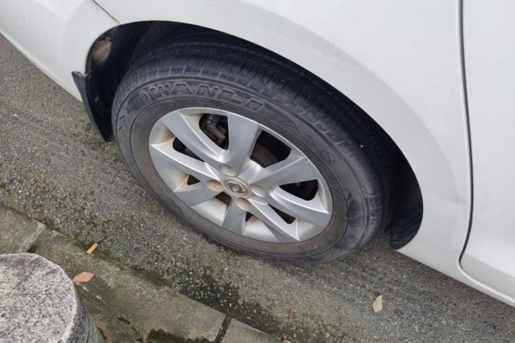 Used Dongfeng Aeolus A30 2014 1.5L Automatic ZhiShang Model Right Rear Wheel Hub