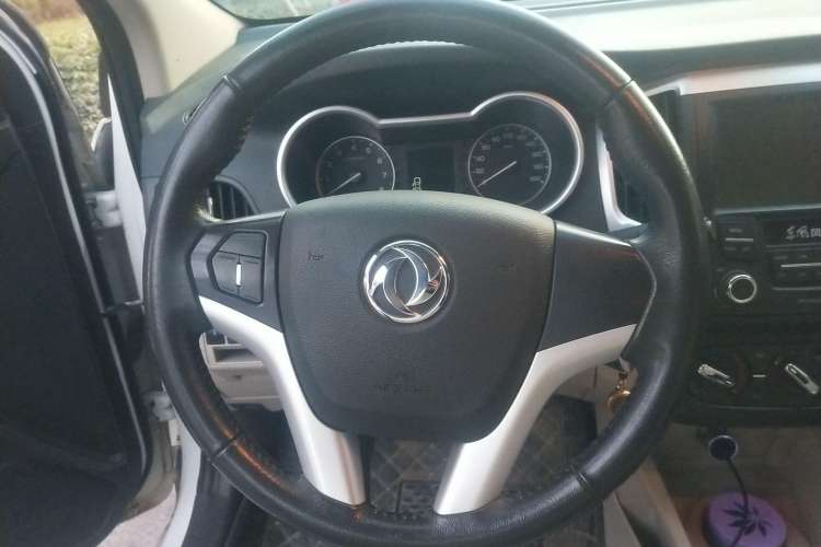 Used Dongfeng Aeolus A30 2014 1.5L Manual Smart Drive Smart Edition Steering Wheel