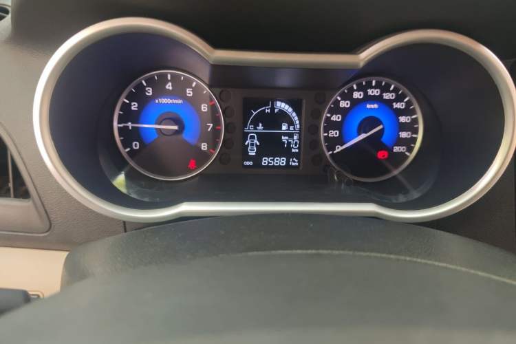 Used Dongfeng Aeolus A30 2016 1.5L Manual Sishang Model Odometer Close Up