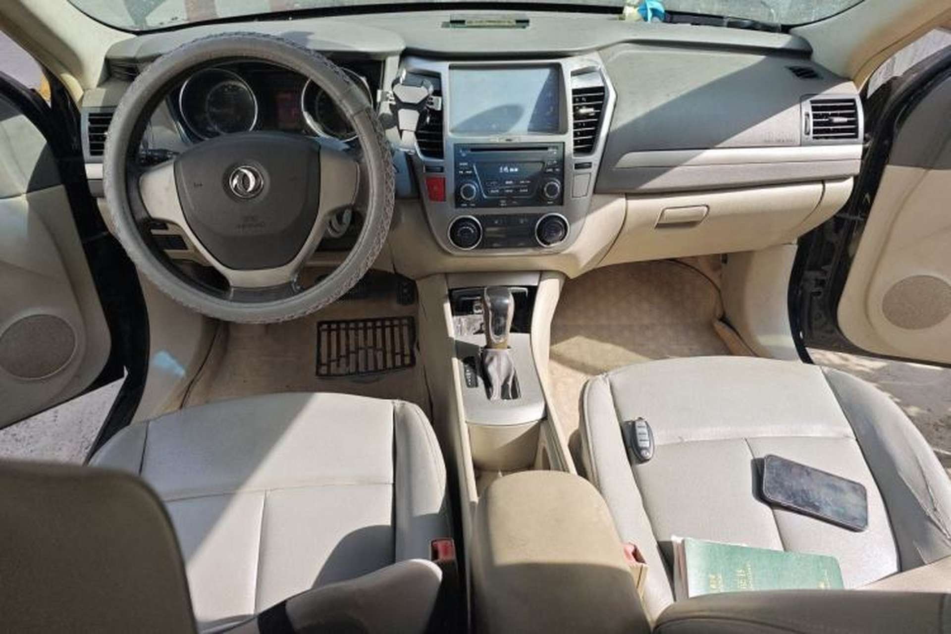 Used Dongfeng Aeolus A60 2012 1.6L Automatic Luxury Version Center Console