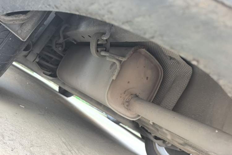 Used Dongfeng Aeolus A60 2012 1.6L Manual Luxury Model Chassis Rear Left