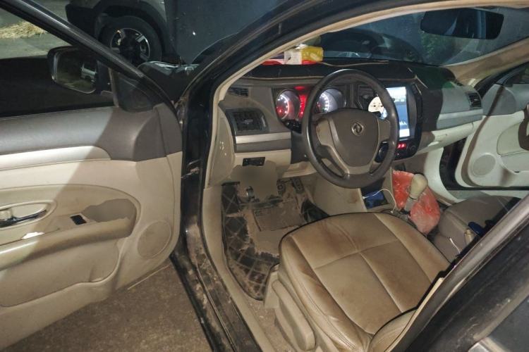 Used Dongfeng Aeolus A60 2012 1.6L Manual Luxury Model Driver Seat