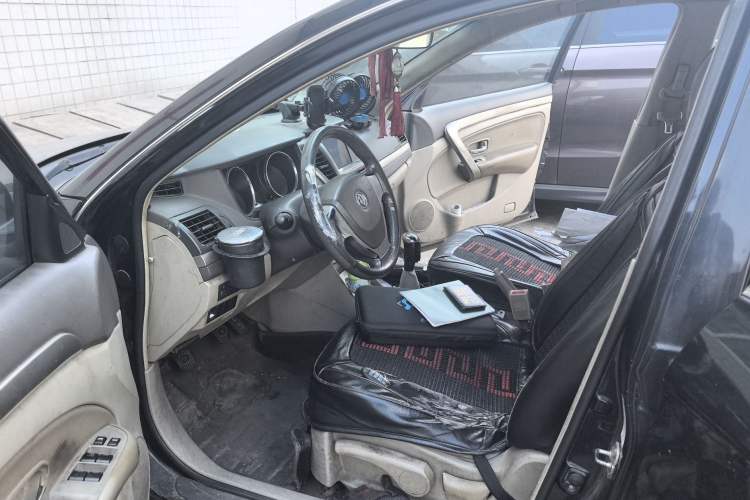 Used Dongfeng Aeolus A60 2012 1.6L Manual Luxury Model Driver Seat