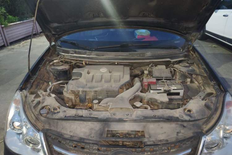 Used Dongfeng Aeolus A60 2012 1.6L Manual Luxury Model Engine Bay