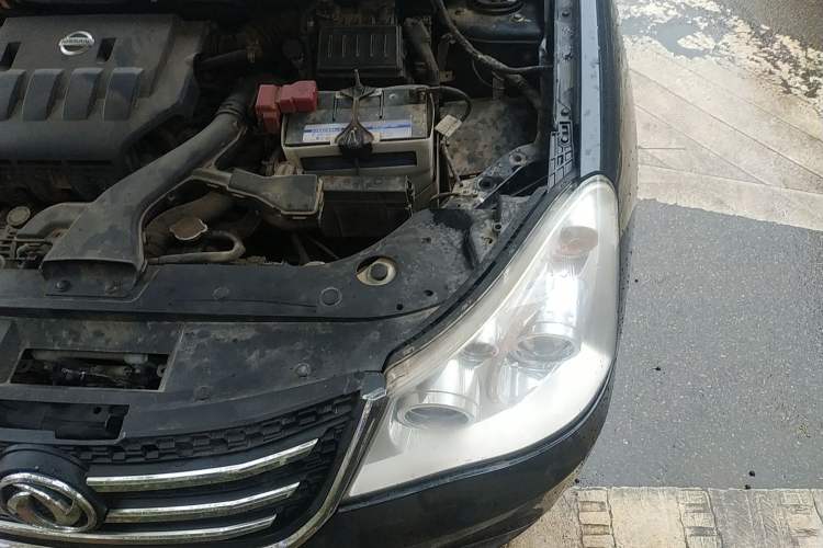 Used Dongfeng Aeolus A60 2012 1.6L Automatic Luxury Version Engine Bay Left