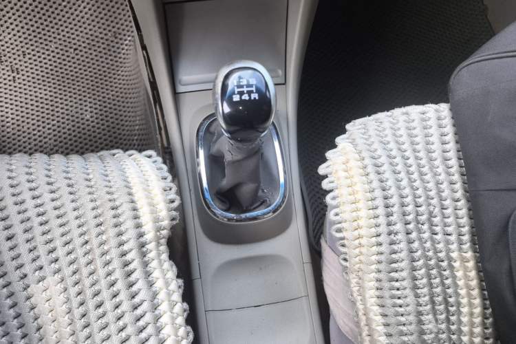 Used Dongfeng Aeolus A60 2012 1.6L Manual Luxury Model Gear Lever