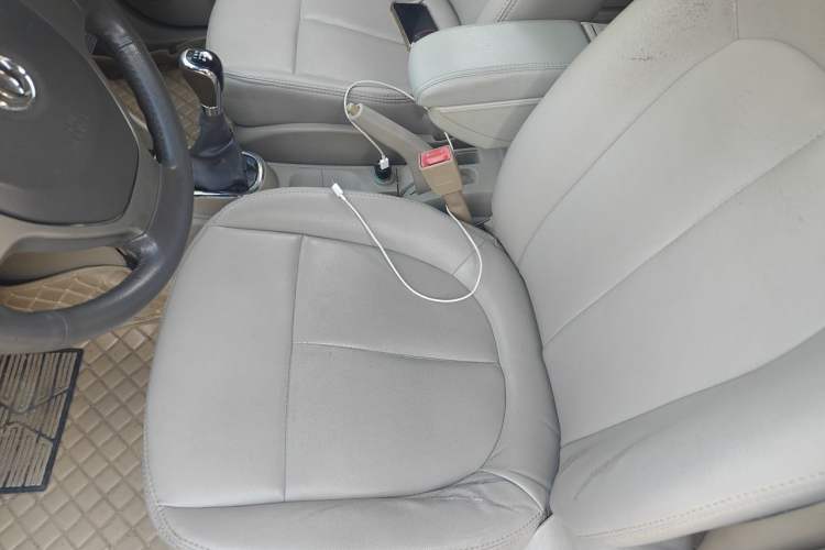 Used Dongfeng Aeolus A60 2012 1.6L Manual Luxury Model Left Front Seat