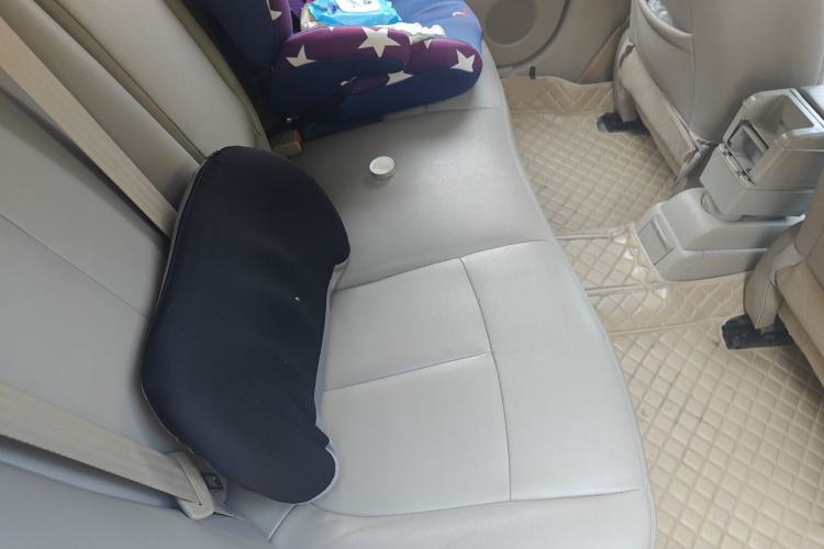 Used Dongfeng Aeolus A60 2012 1.6L Manual Luxury Model Left Rear Seat