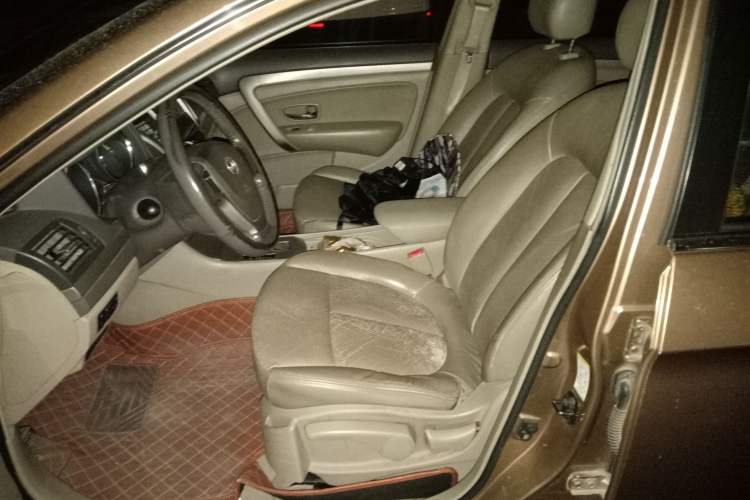 Used Dongfeng Aeolus A60 2012 1.6L Automatic Prestige Model Left Front Seat