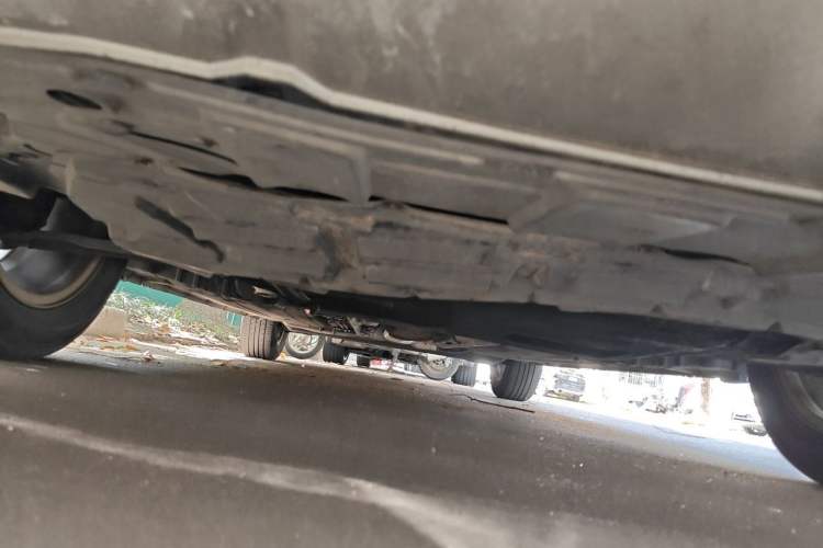 Used Dongfeng Aeolus A60 2012 1.6L Automatic Luxury Version Chassis Front
