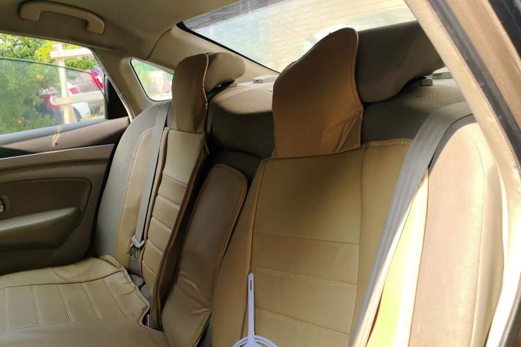 Used Dongfeng Aeolus A60 2012 1.6L Manual Luxury Model Left Rear Seat