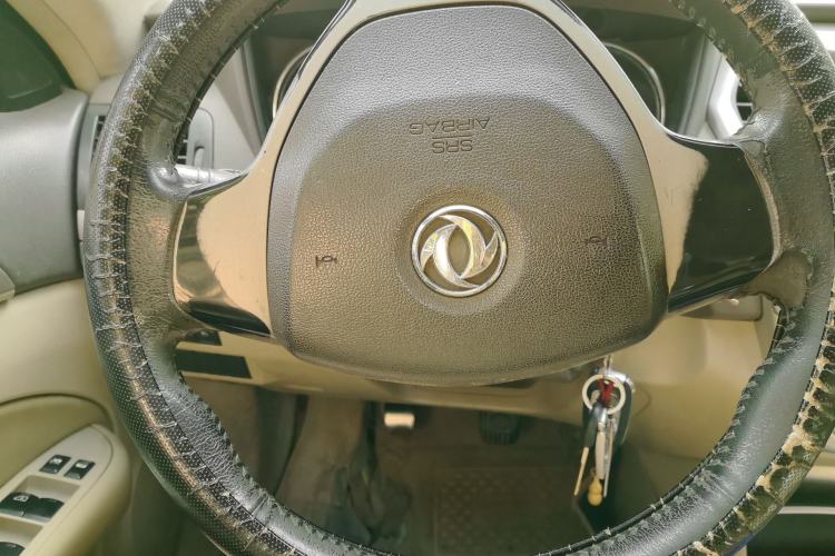 Used Dongfeng Aeolus A60 2012 1.6L Manual Luxury Model Steering Wheel