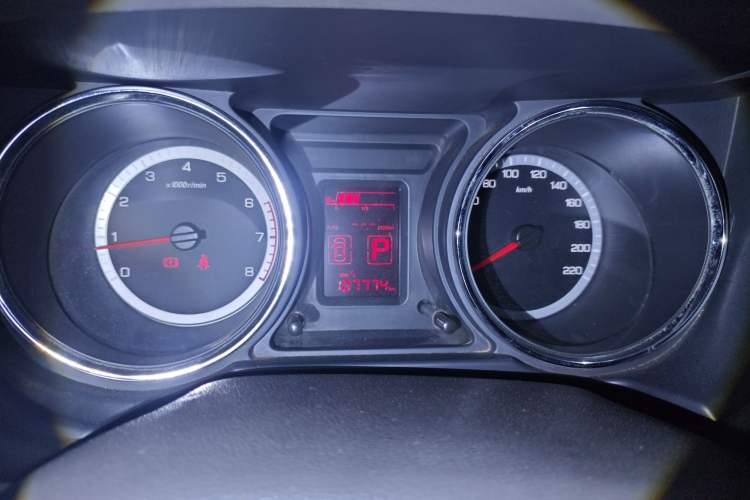 Used Dongfeng Aeolus A60 2012 1.6L Automatic Prestige Model Instrument Cluster