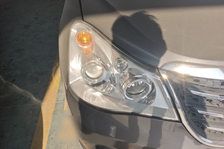 Used Dongfeng Aeolus A60 2012 1.6L Manual Luxury Model Right Front Headlight