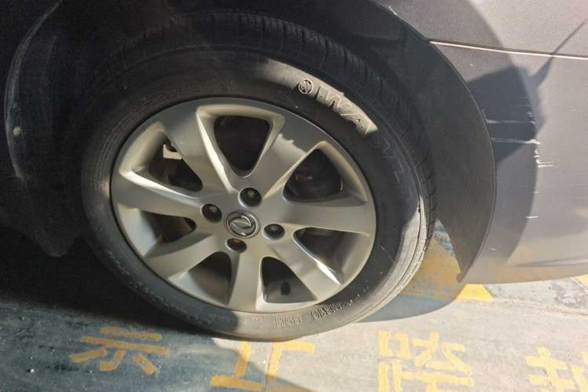 Used Dongfeng Aeolus A60 2012 1.6L Manual Luxury Model Right Front Wheel Hub