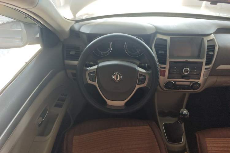 Used Dongfeng Aeolus A60 2012 1.6L Manual Luxury Model Steering Wheel