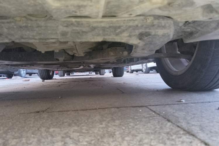 Used Dongfeng Aeolus A60 2012 1.6L Manual Luxury Model Chassis Front Left