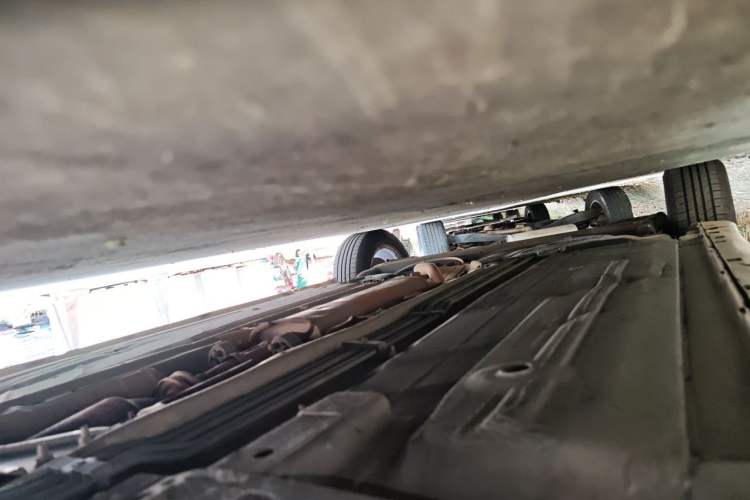 Used Dongfeng Aeolus A60 2012 1.6L Manual Luxury Model Chassis Front Right