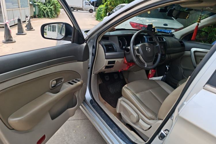 Used Dongfeng Aeolus A60 2012 1.6L Manual Luxury Model Driver Seat