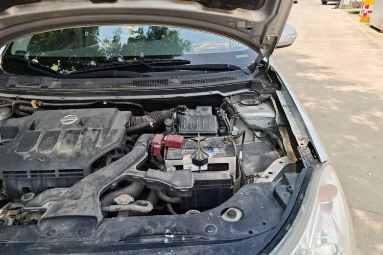 Used Dongfeng Aeolus A60 2012 1.6L Manual Luxury Model Engine Bay Left