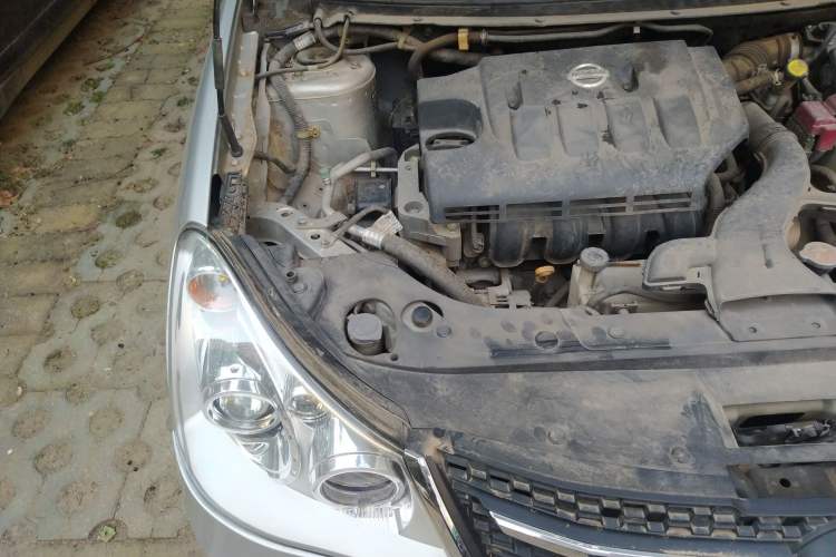 Used Dongfeng Aeolus A60 2012 1.6L Automatic Prestige Model Engine Bay Right
