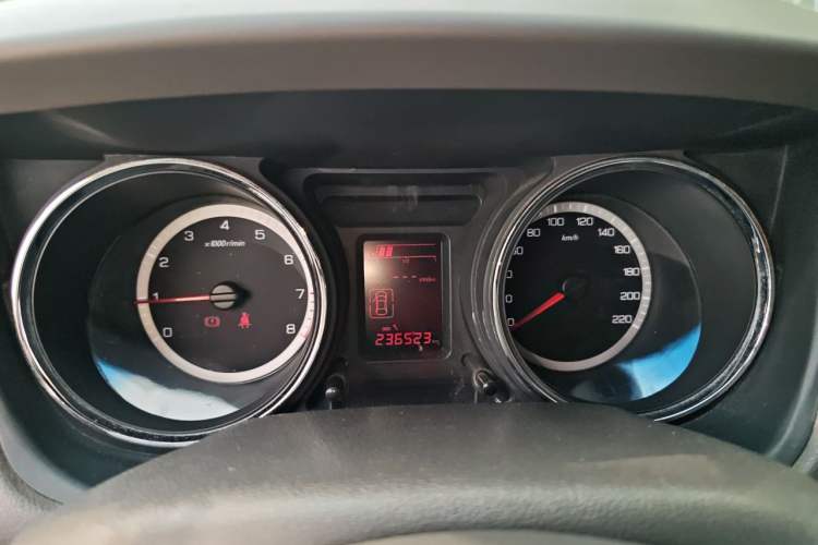 Used Dongfeng Aeolus A60 2012 1.6L Manual Luxury Model Instrument Cluster