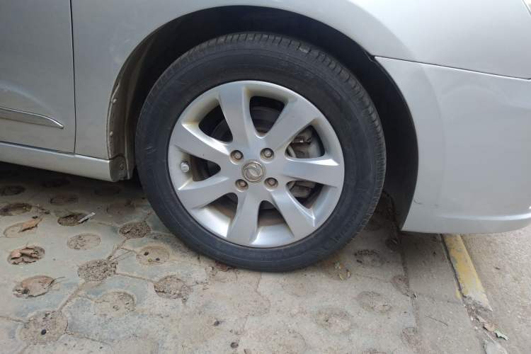 Used Dongfeng Aeolus A60 2012 1.6L Automatic Prestige Model Right Front Wheel Hub