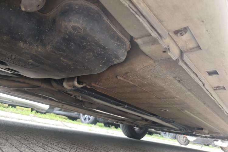 Used Dongfeng Aeolus A60 2012 1.6L Automatic Prestige Model Chassis Rear Right