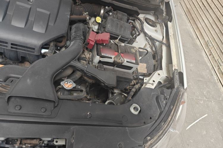 Used Dongfeng Aeolus A60 2012 1.6L Manual Luxury Model Engine Bay Left